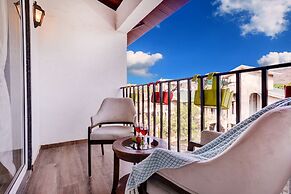 ELIVAAS 3 BHK Aamy Villa with Pvt Pool