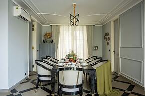 ELIVAAS Prive Suntuarios Casa Iris 4BHK