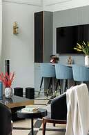 ELIVAAS Prive Suntuarios Casa Iris 4BHK