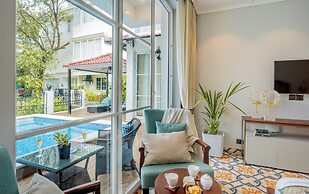 ELIVAAS Prive Suntuarios Casa Iris 4BHK