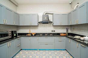 ELIVAAS Prive Suntuarios Casa Iris 4BHK