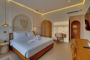 Loona Suites - Umalas