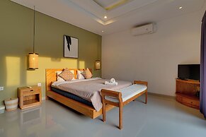 Loona Suites - Umalas