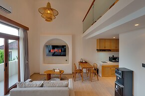 Loona Suites - Umalas