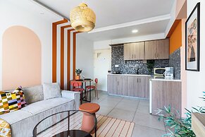 Made with love 1-BR By Finikoudes Beach