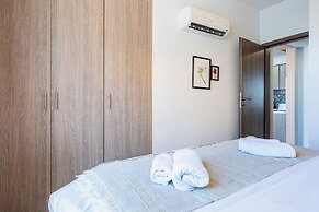 Made with love 1-BR By Finikoudes Beach