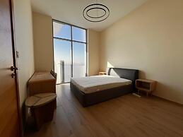 Walk to Metro l Modern w 1BR & 2 Baths