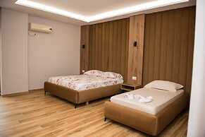 New Donantelo Hotel