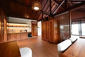 Meadow Hills Villa by Mahaprana