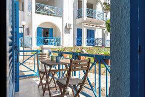 Sea Breeze 1-BR Apt & Pool in Pyla