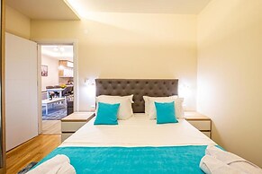 Seafront Apartments Petrovac