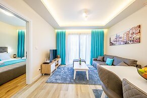 Seafront Apartments Petrovac