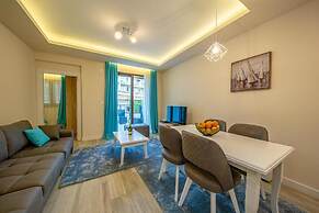 Seafront Apartments Petrovac
