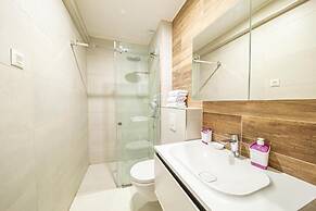 Seafront Apartments Petrovac