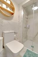 Central Brighton Apartment