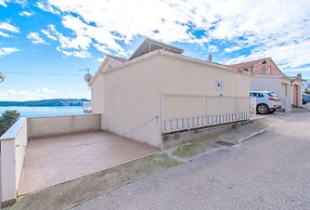 Apartment Golden Blue sea