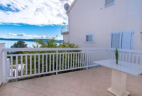 Apartment Golden Blue sea