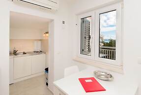 Apartment Golden Blue sea