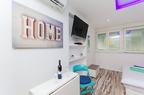 Apartment Blue sun