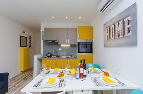 Apartment Blue sun
