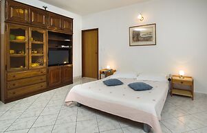 Apartments Cvita