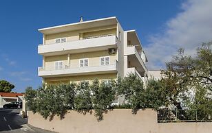 Apartments Cvita