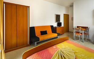 Apartments Cvita