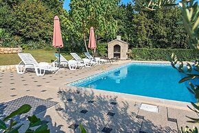 Villa Flower Garden With Pool