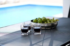 Villa Serenity With Heated Pool
