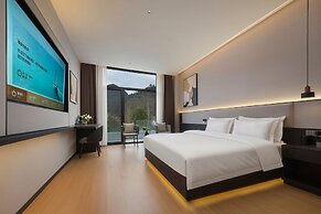 Forest Oxygen Bar Resort Hotel