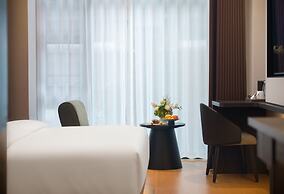 Forest Oxygen Bar Resort Hotel