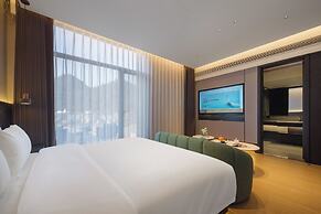 Forest Oxygen Bar Resort Hotel