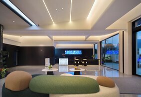 Forest Oxygen Bar Resort Hotel