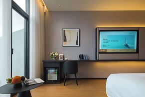 Forest Oxygen Bar Resort Hotel