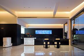 Forest Oxygen Bar Resort Hotel