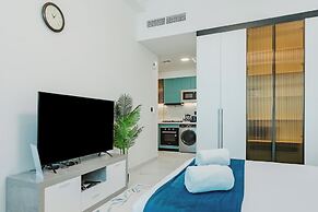 PVH - Opalz By Danube - Studio with Pool
