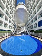 PVH - Opalz By Danube - Studio with Pool