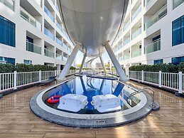 PVH - Opalz By Danube - Studio with Pool