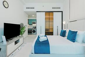 PVH - Opalz By Danube - Studio with Pool