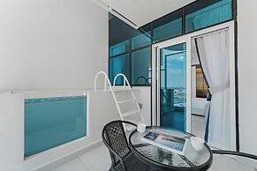 PVH - Opalz By Danube - Studio with Pool