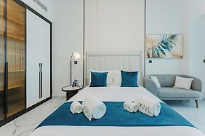 PVH - Opalz By Danube - Studio with Pool