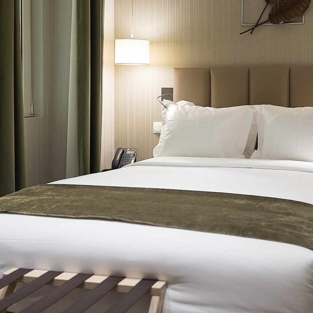 The Leaf Boutique Hotel BY OMID