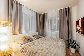 Karlsbad Apartments