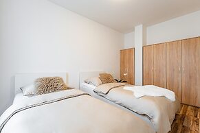 Karlsbad Apartments