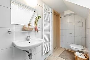 Karlsbad Apartments