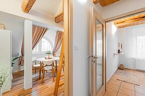 Karlsbad Apartments