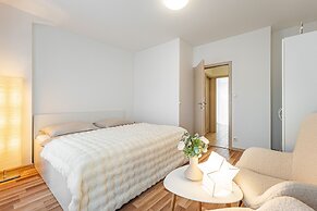 Karlsbad Apartments