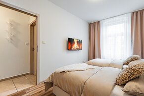 Karlsbad Apartments