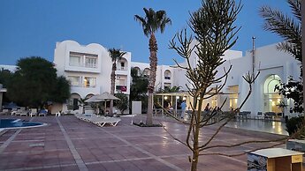 Riad Meninx
