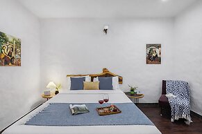 ALAYA STAYS KHADE FARMS 4BHK PetFriendly